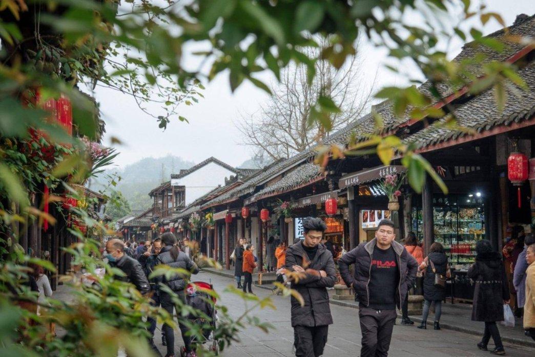 逃出昏暗的地下室2